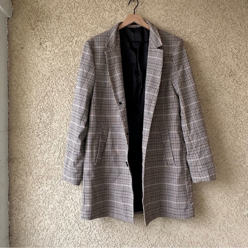 H&M Black patterned/ checkered  beige coat - Picture 7 of 12